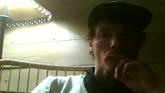 Snapshot of HungandHynotic chatting on February 23, 2026, 8:53 pm HungandHynotic online show from February 23, 2026, 8:53 pm