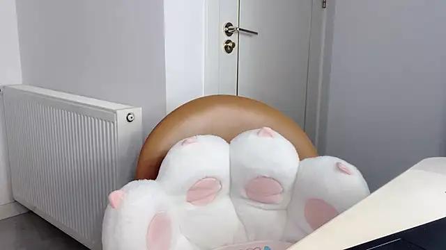 X-9958 online show from February 24, 2026, 12:39 pm