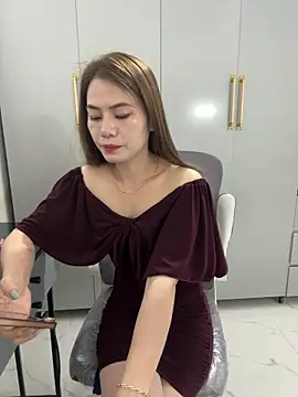 Llabi2k online show from April 10, 2026, 8:16 pm