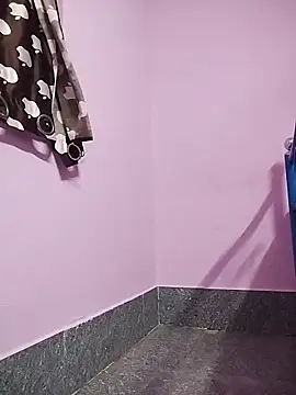 Tamil Hot RoyalQueen online show from April 19, 2026, 3:46 pm