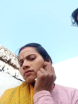 Hott khusbu online show from January 14, 2026, 10:52 am