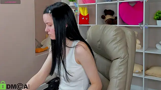 Kessi Millisis online show from February 3, 2026, 3:04 am