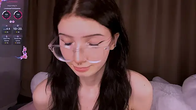 silverflower   online show from March 22, 2026, 9:27 pm