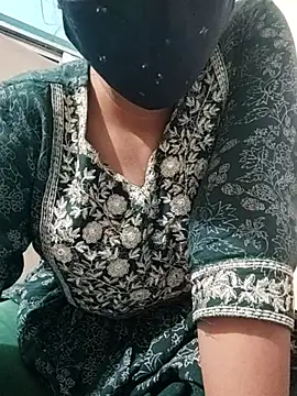 Snapshot of me-leela chatting on January 19, 2026, 11:47 am me-leela online show from January 19, 2026, 11:47 am