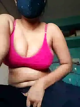 Snapshot of me-leela chatting on February 1, 2026, 10:13 am me-leela online show from February 1, 2026, 10:13 am