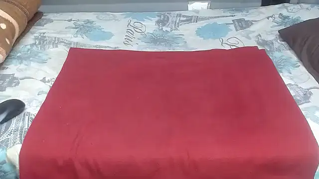 AssQueen32 online show from February 25, 2026, 11:37 pm