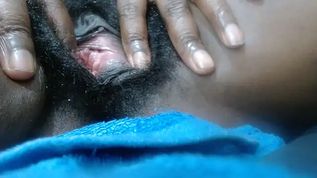 Nellybba online show from March 18, 2026, 10:32 pm