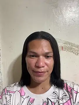 HugeAgatha online show from March 6, 2026, 1:28 pm