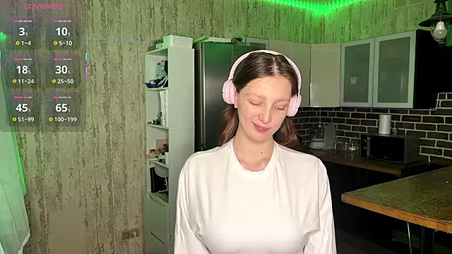 ChrisAmott online show from February 17, 2026, 4:04 pm