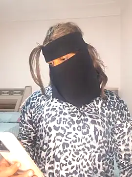 Snapshot of Mido_0786 chatting on April 6, 2026, 3:24 am Mido 0786 online show from April 6, 2026, 3:24 am