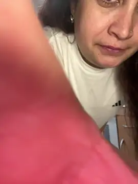 morenita sexy777 online show from February 3, 2026, 1:05 pm