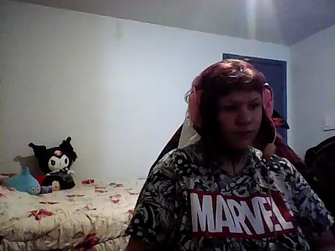 yuyuli2025 online show from January 13, 2026, 12:47 am