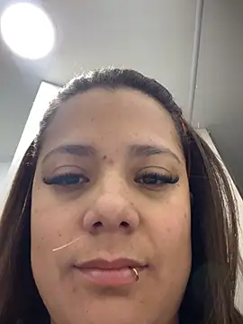 Pretty  Milf online show from February 26, 2026, 9:20 am