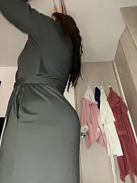 Snapshot of Pretty__Milf chatting on July 4, 2026, 7:51 pm Pretty Milf online show from July 4, 2026, 7:51 pm