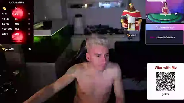 Rayzel White online show from May 13, 2026, 12:28 am