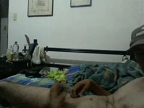 Snapshot of guevo14cm3 chatting on March 25, 2026, 3:39 am guevo14cm3 online show from March 25, 2026, 3:39 am
