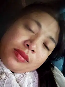 miumiu sexy2x online show from February 6, 2026, 12:34 pm