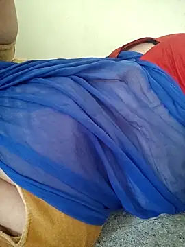 Snapshot of TamilDreamgirl08 chatting on April 13, 2026, 4:49 am TamilDreamgirl08 online show from April 13, 2026, 4:49 am