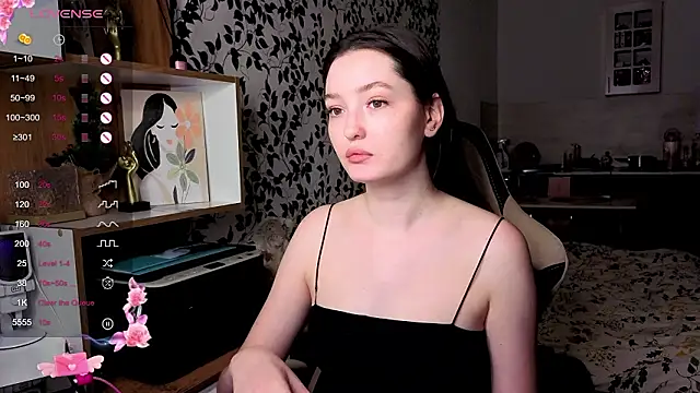 Snapshot of Fairy_m00n_ chatting on February 17, 2026, 7:11 pm Fairy m00n online show from February 17, 2026, 7:11 pm