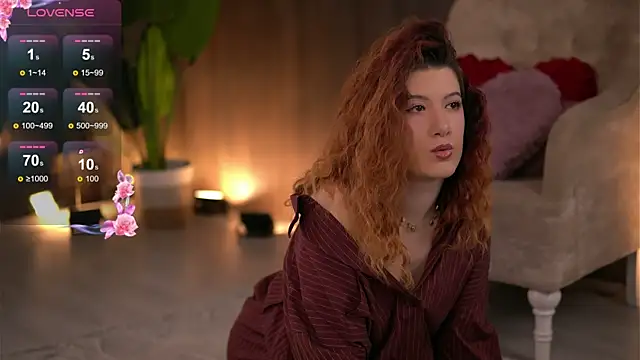 EvaMo0n online show from April 16, 2026, 4:02 am