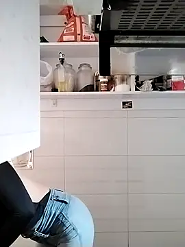 niiix 01 online show from March 25, 2026, 6:51 pm