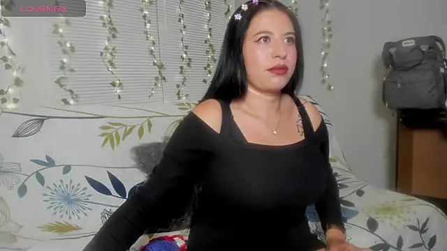 Snapshot of keileen_luna chatting on August 5, 2026, 8:47 pm keileen luna online show from August 5, 2026, 8:47 pm