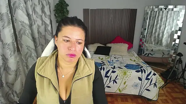 keileen luna online show from May 23, 2026, 12:37 pm