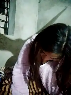 out-lustt online show from March 14, 2026, 9:54 pm