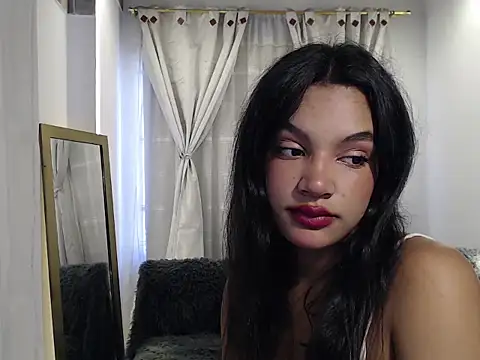 Snapshot of Nyxx_Velariia chatting on February 25, 2026, 1:44 pm Nyxx Velariia online show from February 25, 2026, 1:44 pm