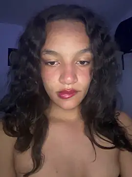 Nyxx Velariia online show from April 3, 2026, 3:46 am