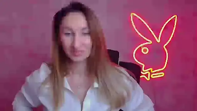 Snapshot of Diana_Sweeet_ chatting on February 2, 2026, 12:26 pm Diana Sweeet online show from February 2, 2026, 12:26 pm