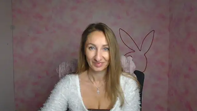 Snapshot of Diana_Sweeet_ chatting on April 9, 2026, 5:53 am Diana Sweeet online show from April 9, 2026, 5:53 am