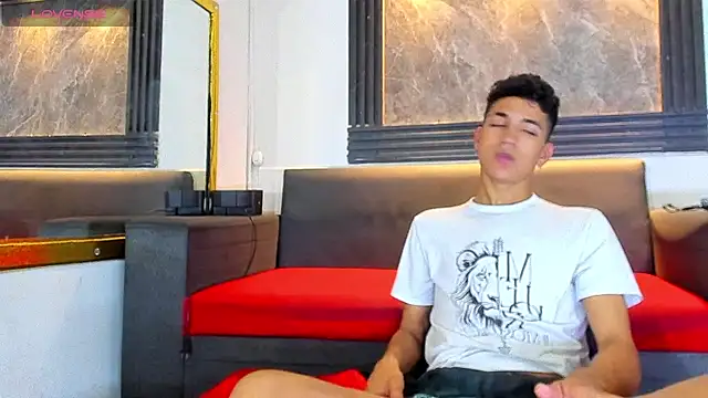 ALEX KEITH26 online show from March 28, 2026, 8:21 pm