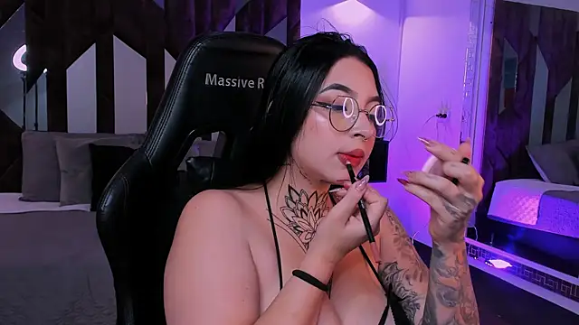 Snapshot of Mila_laurent1 chatting on February 23, 2026, 11:05 pm Mila laurent1 online show from February 23, 2026, 11:05 pm