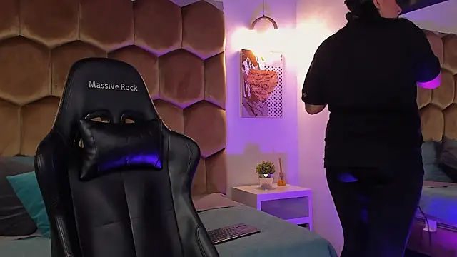 Snapshot of Mila_laurent1 chatting on February 3, 2026, 8:58 pm Mila laurent1 online show from February 3, 2026, 8:58 pm