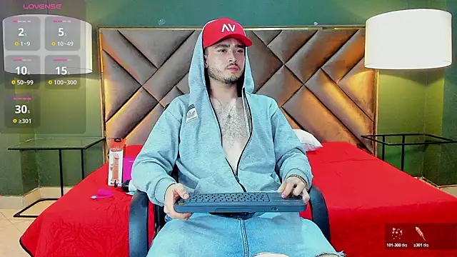 Salvattore Muller online show from March 10, 2026, 11:31 pm