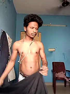 Snapshot of stylee_satheesh chatting on March 3, 2026, 8:10 am stylee satheesh online show from March 3, 2026, 8:10 am