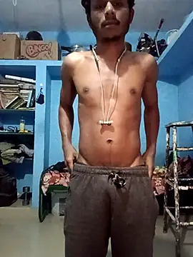 Snapshot of stylee_satheesh chatting on March 10, 2026, 5:39 pm stylee satheesh online show from March 10, 2026, 5:39 pm