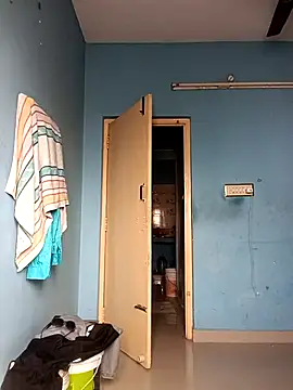 Snapshot of stylee_satheesh chatting on February 10, 2026, 9:30 am stylee satheesh online show from February 10, 2026, 9:30 am