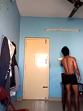 Snapshot of stylee_satheesh chatting on March 4, 2026, 3:36 am stylee satheesh online show from March 4, 2026, 3:36 am