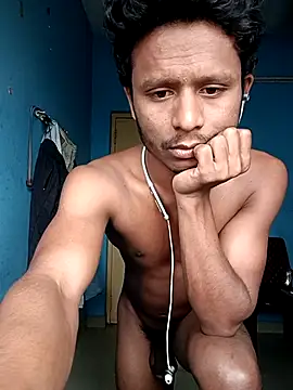 Snapshot of stylee_satheesh chatting on February 28, 2026, 8:47 am stylee satheesh online show from February 28, 2026, 8:47 am