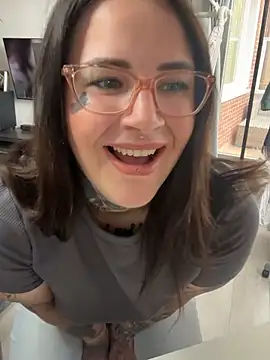 NyxTattoo online show from April 14, 2026, 9:14 am