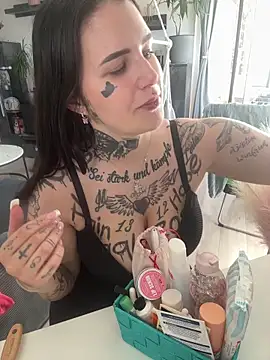 NyxTattoo online show from April 8, 2026, 9:33 am