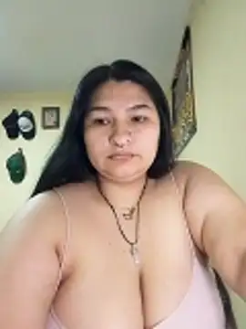 Snapshot of LauraHorny69 chatting on April 20, 2026, 9:05 pm LauraHorny69 online show from April 20, 2026, 9:05 pm