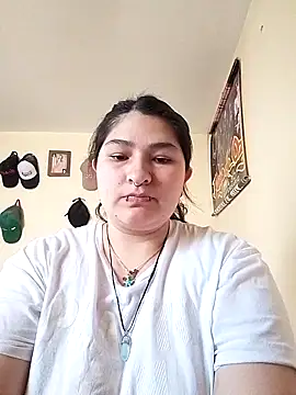 Snapshot of LauraHorny69 chatting on May 28, 2026, 8:26 pm LauraHorny69 online show from May 28, 2026, 8:26 pm