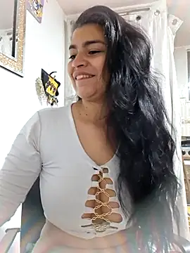 Snapshot of Scarlett_Hot69 chatting on April 20, 2026, 7:11 am Scarlett Hot69 online show from April 20, 2026, 7:11 am