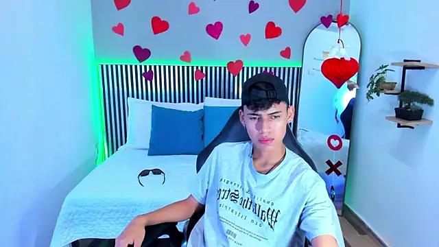 Snapshot of Astaroth_Grigori chatting on February 12, 2026, 7:24 pm Astaroth Grigori online show from February 12, 2026, 7:24 pm