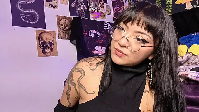 victoriia thompson online show from March 27, 2026, 9:16 pm