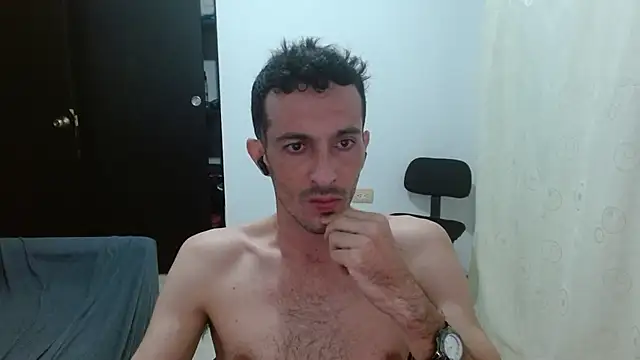 maskguy23 online show from June 17, 2026, 6:02 am