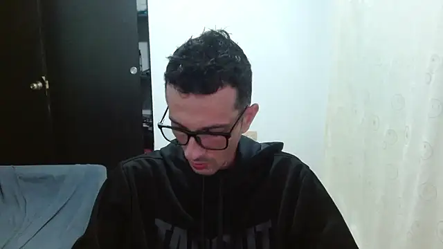 maskguy23 online show from June 16, 2026, 3:39 am